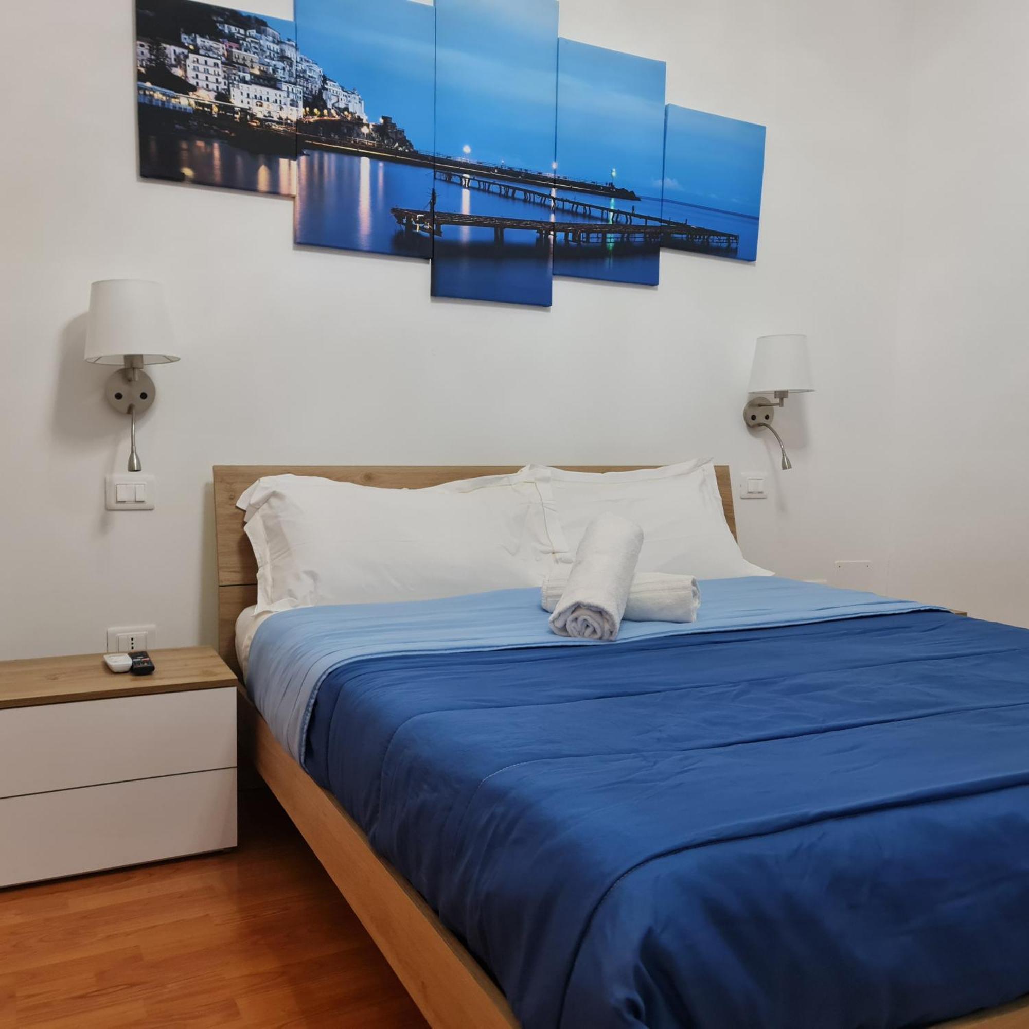Mare Fuori B&B Σαλέρνο Δωμάτιο φωτογραφία